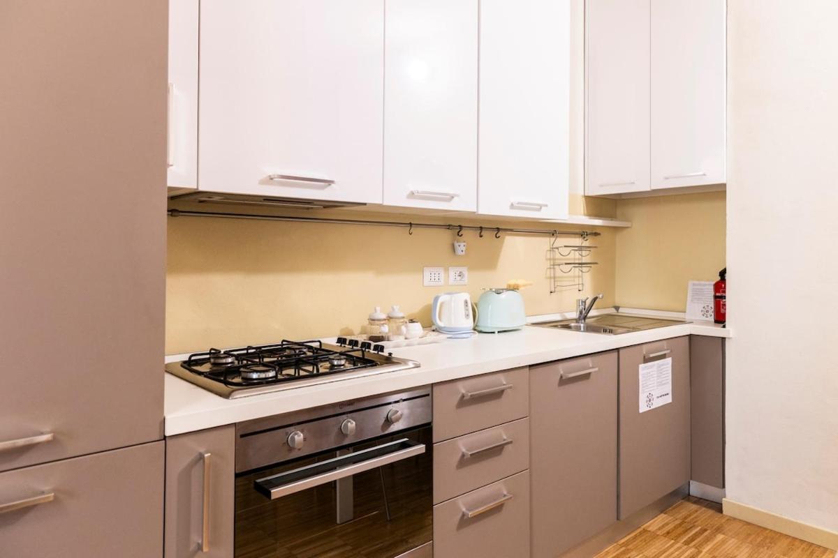 Easy Central Flat Milano Dış mekan fotoğraf