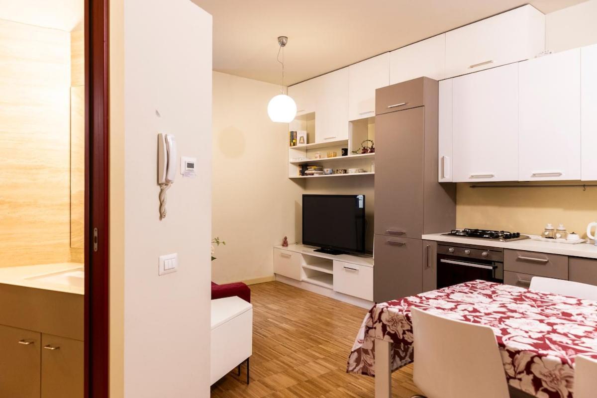 Easy Central Flat Milano Dış mekan fotoğraf